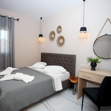 Greka Apartments Kalyves Polygyrou Εξωτερικό φωτογραφία